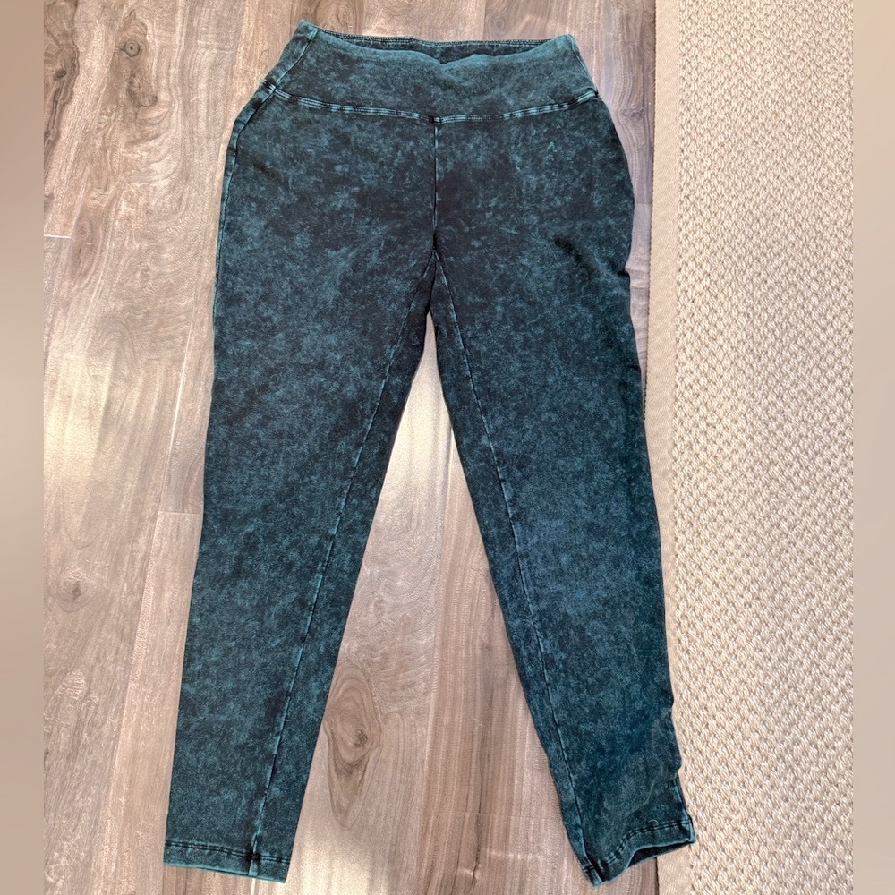 Zenana Acid Wash Jogger Pants – Size XL